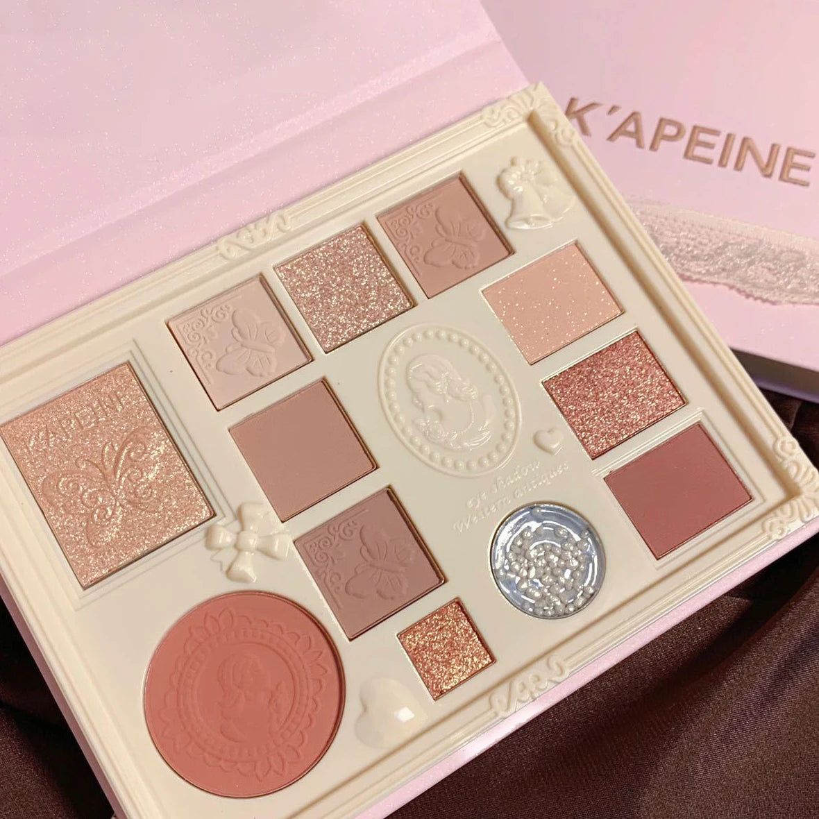 Lace Style 10-Color All-In-One Palette | Professional Eyeshadow, Blush, Contour & Highlighter Set