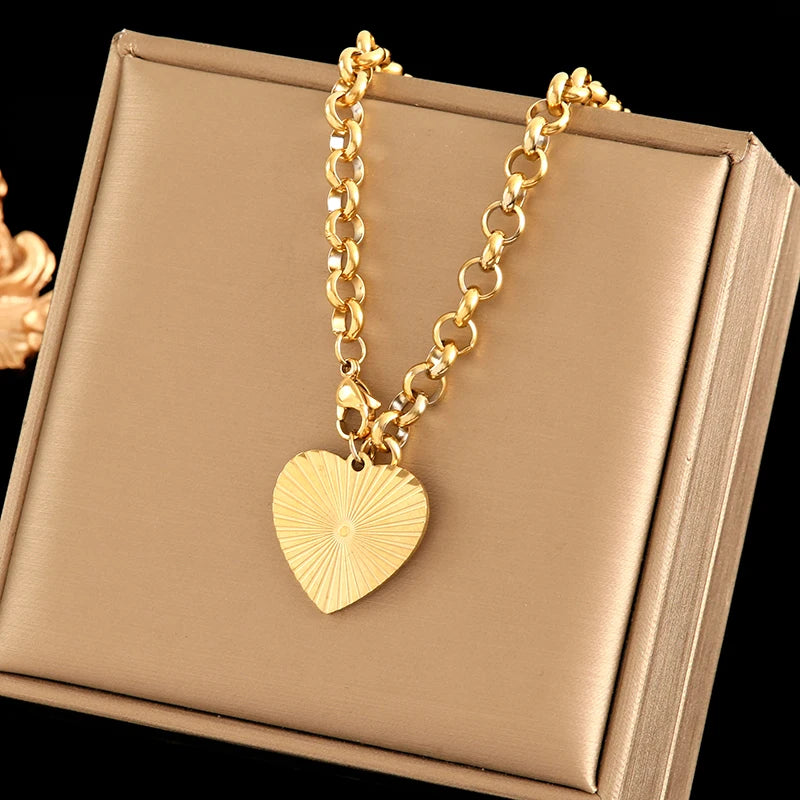 2-Layer Tiger Stripe Pendant Necklace | Waterproof 316L Stainless Steel, Round & Square Pendants