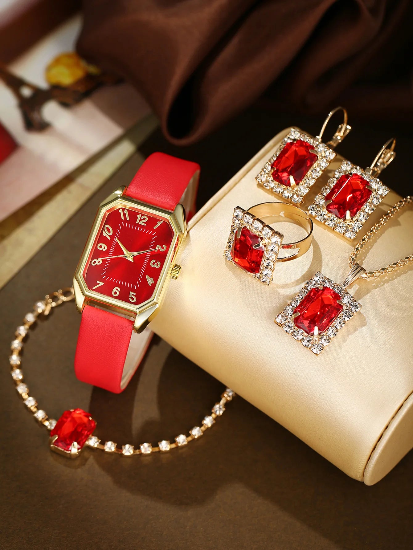 6-Piece Square Watch & Jewellery Set | 29mm Quartz Watch with Leather Strap, Necklace, Bracelet, Ring & Earrings
