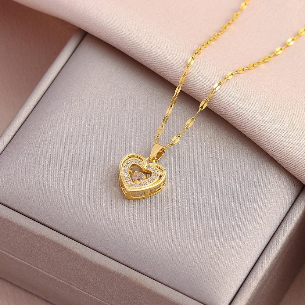 Romantic "Beating Heart" Pendant | Waterproof 316L Stainless Steel Gold Clavicle Chain