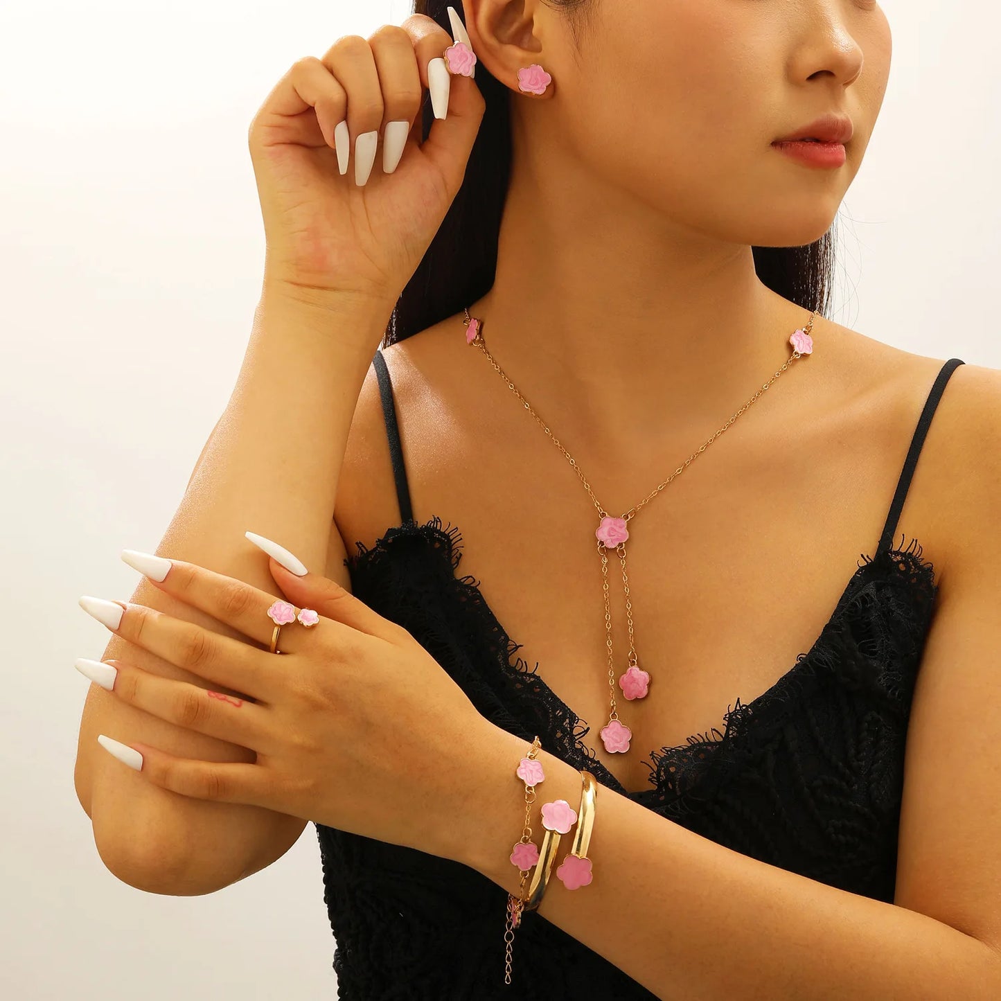 4-Piece Botanical Leaf Jewellery Set | Zinc Alloy Necklace, Earrings, Bracelet & Ring