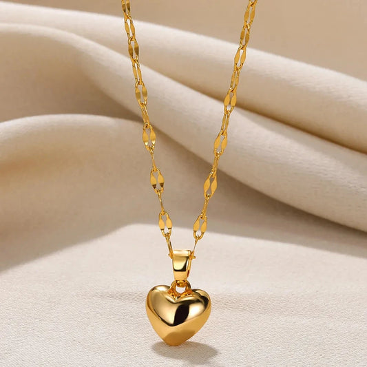 Modern Love Heart Pendant | Waterproof 316L Stainless Steel Necklace with Elegant Lip Chain