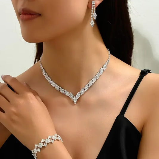 Sparkling Silver Claw Chain 4-Piece Set | Elegant Wedding & Banquet Jewellery Ensemble