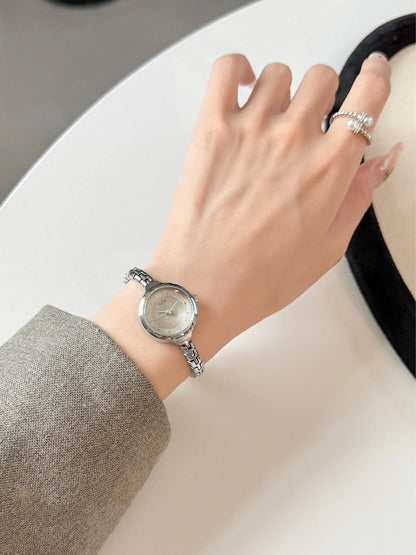 Retro Micro-Watch | Ultra-Slim 5mm Stainless Steel Bracelet with Roman Numerals